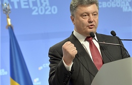 Tổng thống Ukraine: Đối thoại là giải pháp duy nhất cho Donbass 